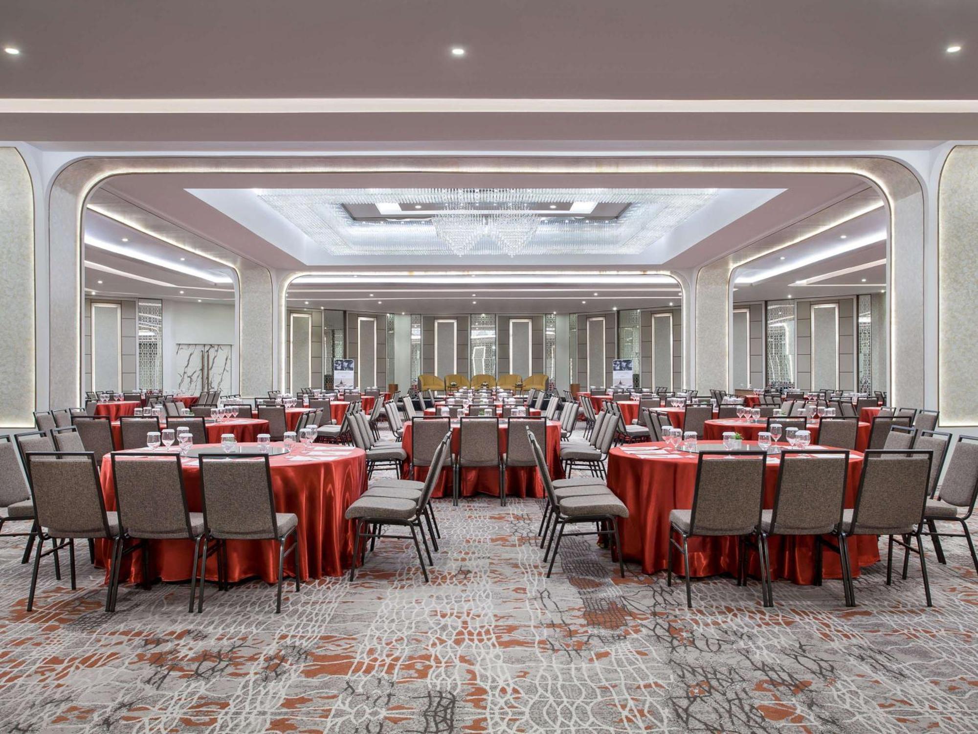 เมอร์เคียว จาการ์ต้า บาตาเวีย Hotel จาการ์ตา ภายนอก รูปภาพ